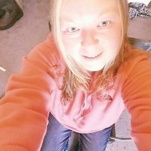 Meet your Posher, Stacy